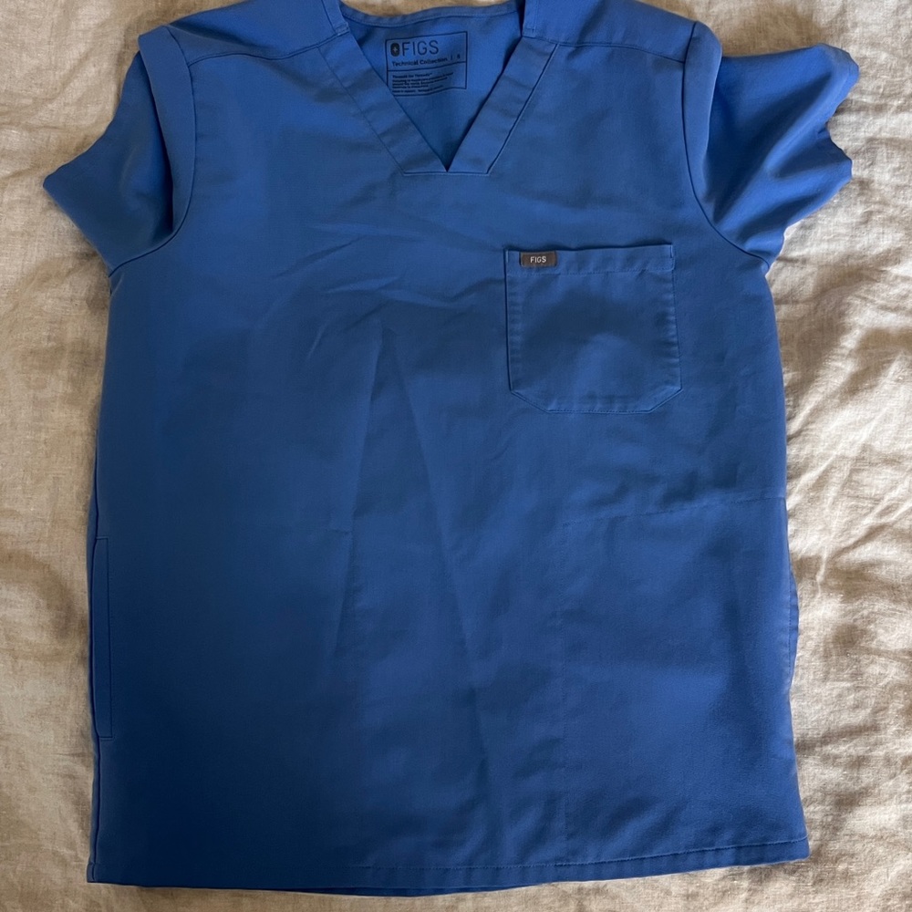 Mens Figs Scrub Top (ceil blue) Small